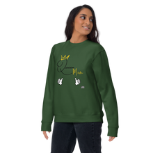 Load image into Gallery viewer, Queen Mom #2 Unisex Premium Sweatshirt
