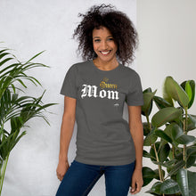 Load image into Gallery viewer, Queen Mom t-shirt
